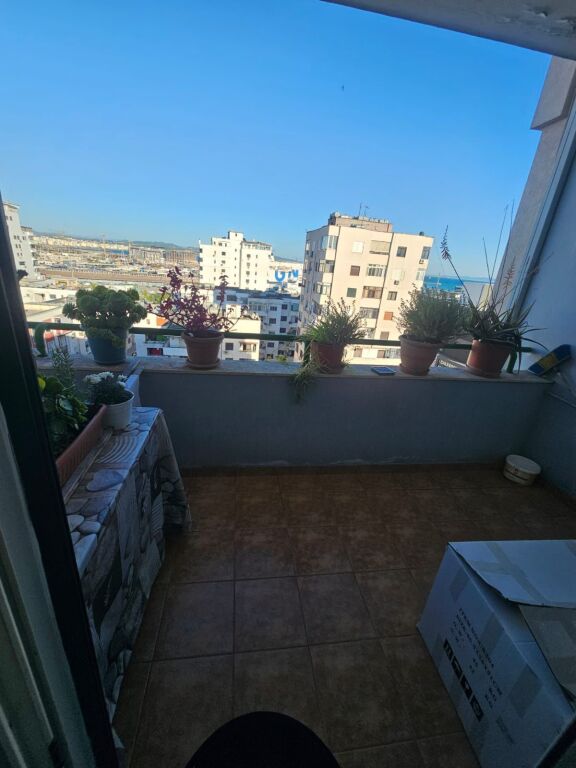 Appartamento 2+1+2 in affitto vicino a Flagship Center, Durrës