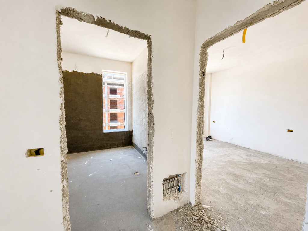 Shitet Apartament 2+1, 90 m² në Qerret
