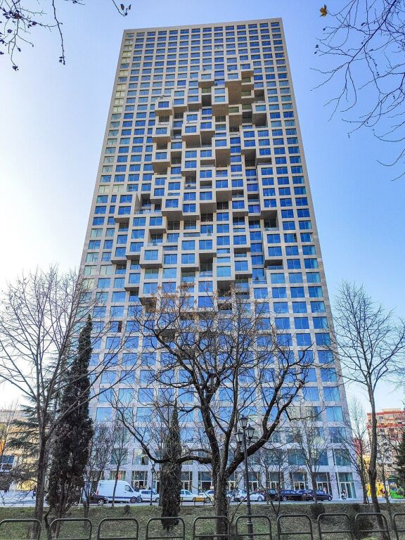 🏙️ VENDESI APPARTAMENTO LUSSUOSO 3+1+2 A DOWNTOWN ONE ✨