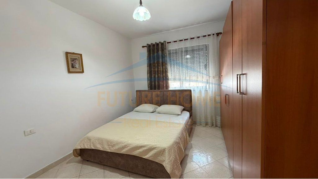 Shitet Apartament 3+1+2 ne Astir, Unaza e Re