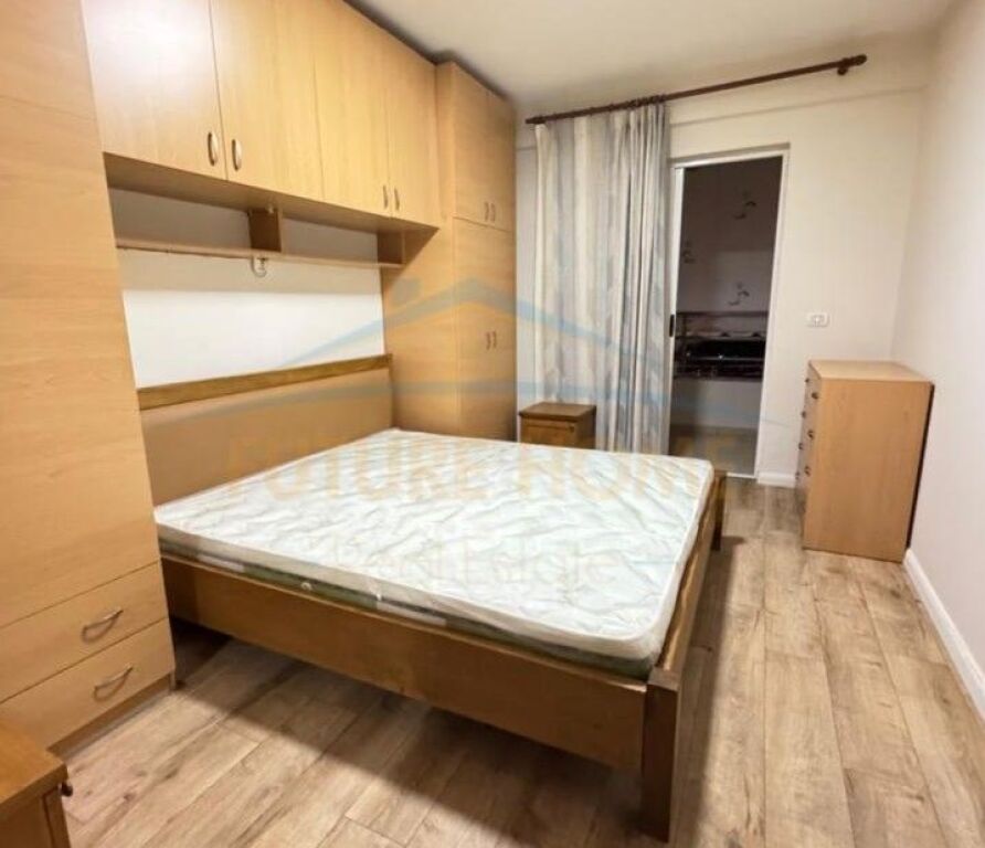 Shitet, Apartament 1+1, Astir, Tiranë.