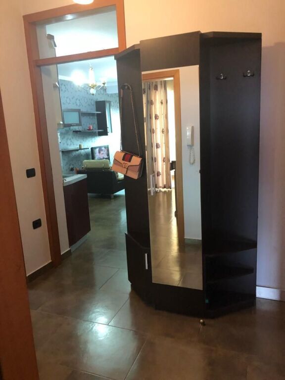 🏡 Jepet apartament 2+1 me qera