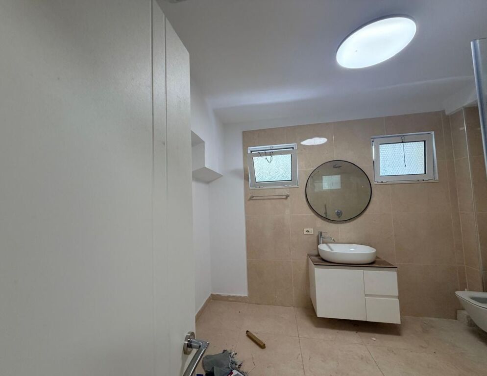 Ufficio in affitto, Margarita Tutulani, Via Kosovareve