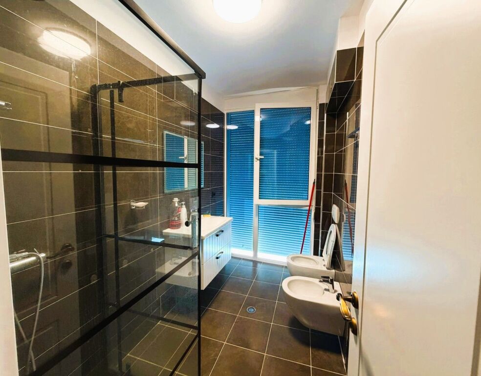 🏡✨ APARTAMENT 2+1 ME QIRA – RRUGA E BARRIKADAVE ✨🏡