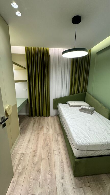 Jepet me Qira Super Apartament Luksoz 3+1+2 te Kodra e Diellit