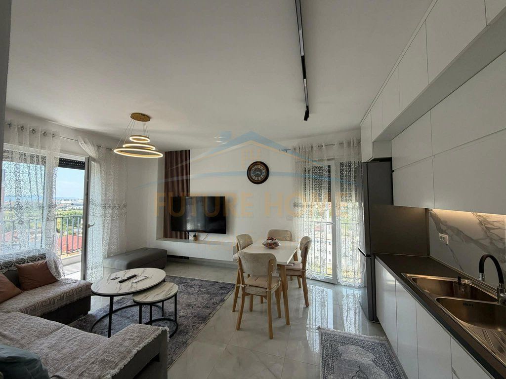 Qera, Apartament 2+1 dhe 2 Poste Parkimi, Unaza e Re