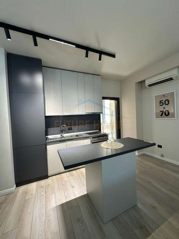 For sale, Apartment 1+1, 21 Dhjetori, Tirana