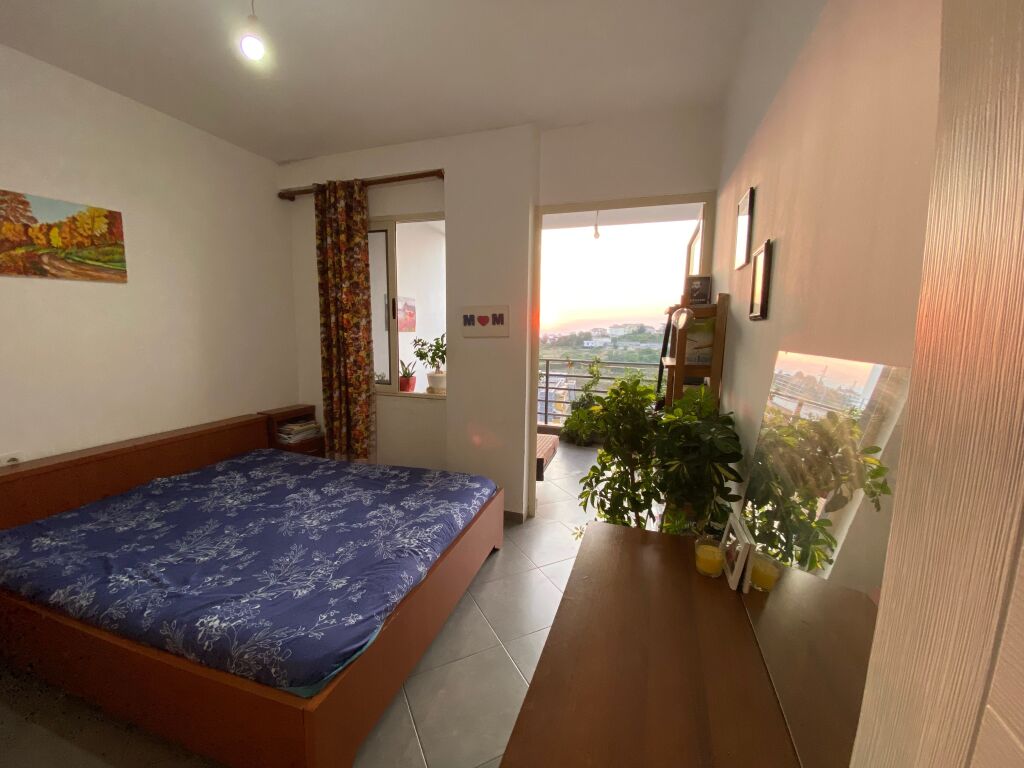 Jepet me qira apartament 2+1 në Shkozë – 110 m² – 38.000 Lekë/muaj .