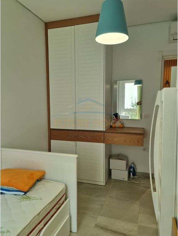 For sale, Apartment 2+1+Yard, San Pietro Residence, Lalëz Bay.