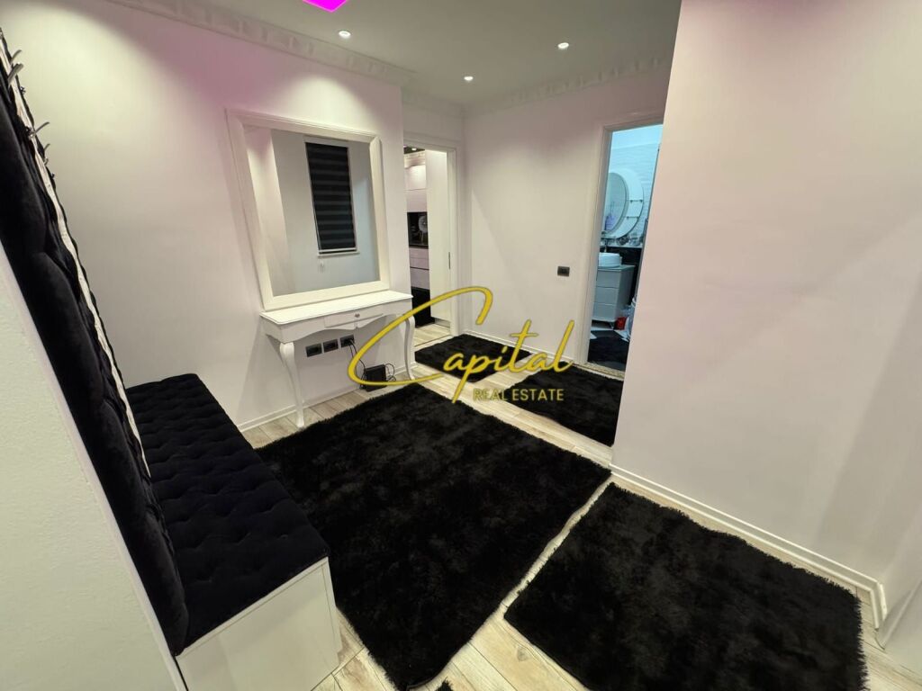 SHITET APARTAMENT 2+1 FRESKU 16.500.000 LEKE