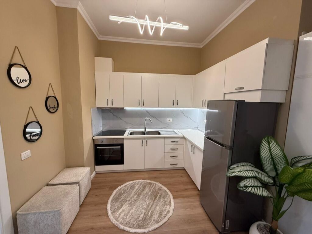 📣 SUPER RENT Apartment 1+1 With Parking 📍 Botanical Garden, Near the Mosque ✨ 💶 Price 75,000 Leke/Month