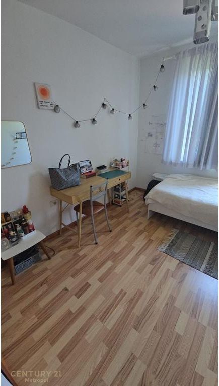 FOR SALE 2+1 APARTMENT, OPPOSITE THE "HARRY FULTZ" SCHOOL! 135,000 €