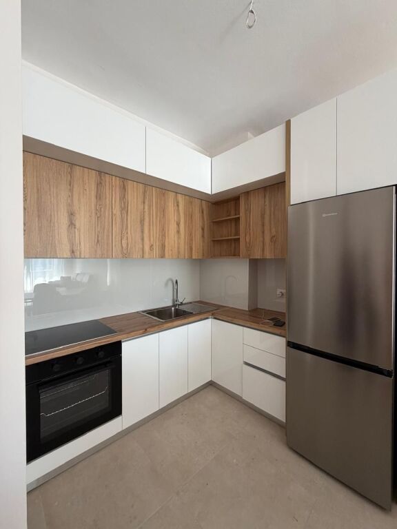 🏡 Jepet me Qira Apartament 1+1 tek Golden Park