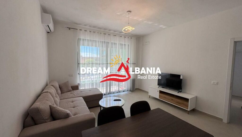 Jepet Apartament 2+1+2 ne Rrugen 5 Maji prane Rezidenca Ajka (ID 42215600)