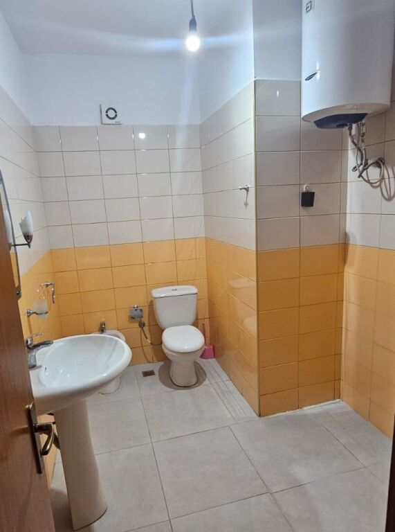 Apartment 2+1+2 for rent – Yzberisht, opposite Grand Gallery !
