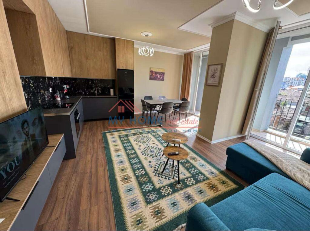 Apartment 2+1 for rent 4 Deshmoret Street near Partizani Gymnasium in Tirana