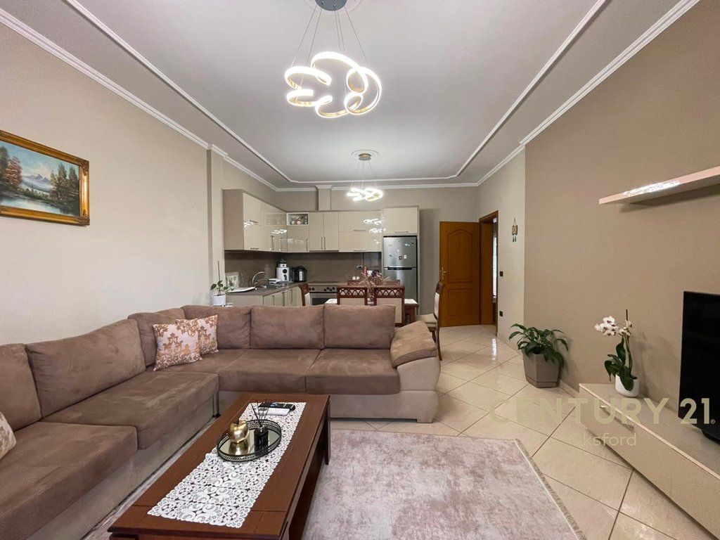 FOR RENT APARTMENT 2+1 WITH PARKING SPACE NEAR SAUK ROUNDABOUT 1,000 € /Month