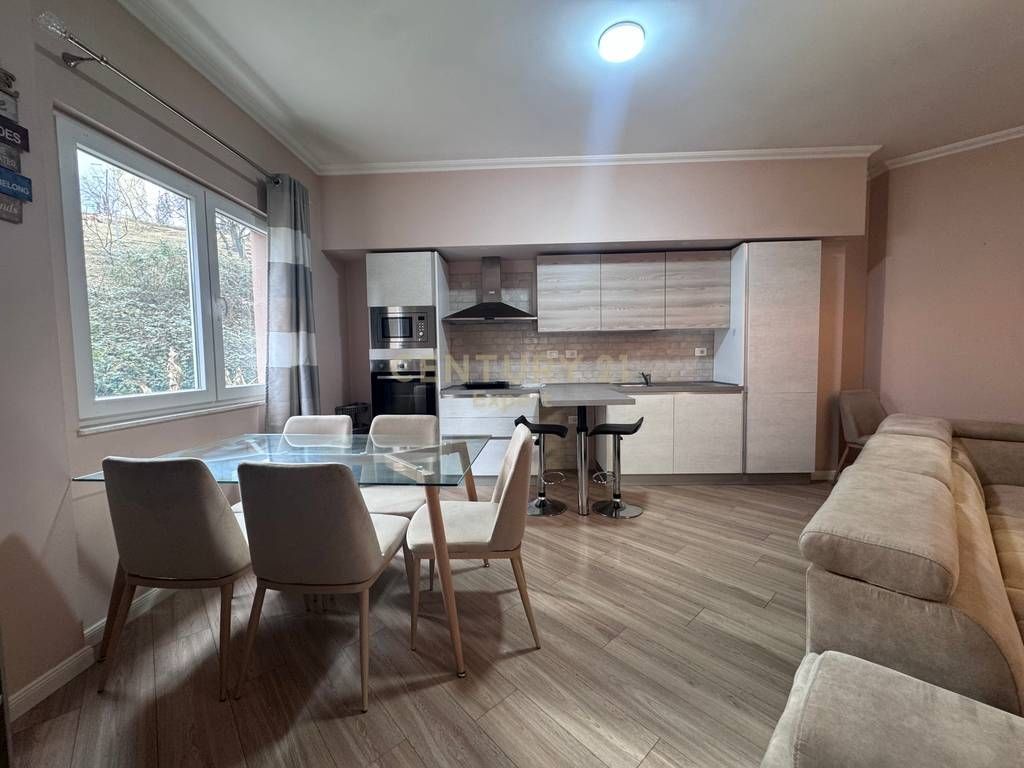 SHESIM APARTAMENT 2+1+2 TEK LIQENI I THATE! 240,000 €