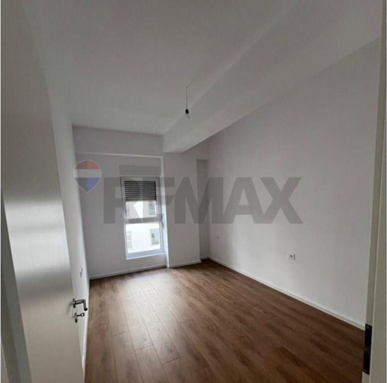 Apartament - Për Shitje - Kompleksi Mangalem, Tiranë