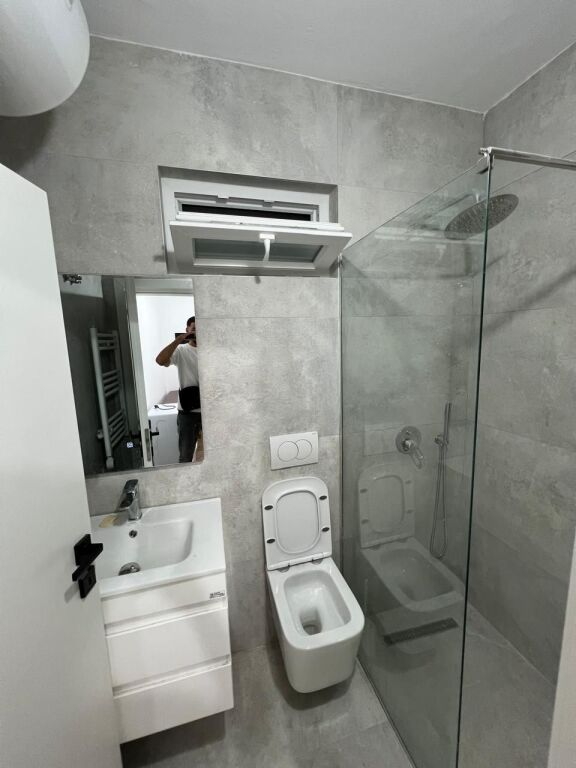 🏡 Jepet me Qera Apartament 2+1 ne 5 Maji tek Concord Center, 550 mije leke