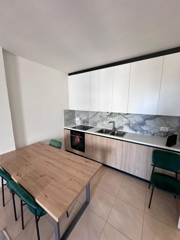 SHITET APARTAMENT 1+1 NE ZONEN E ISH URT, DURRES