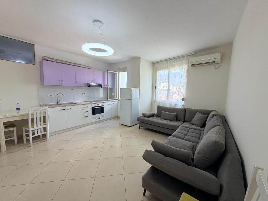 Apartament 1+1 per qira, Qytet Studenti
