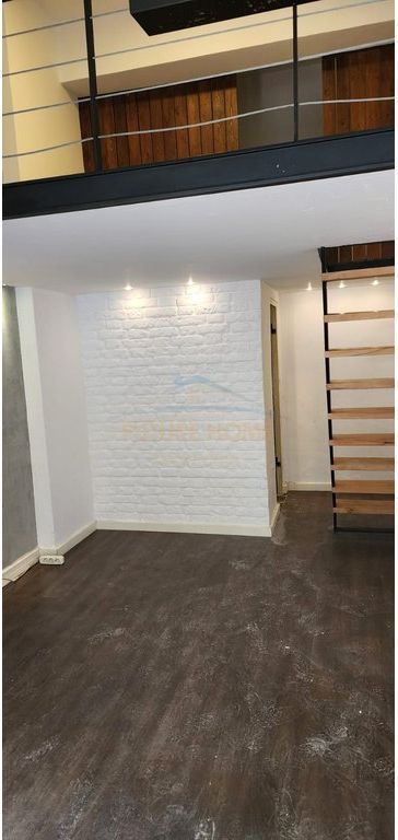 Rent, Business Premises (Duplex), Barricade Street, Tirana.