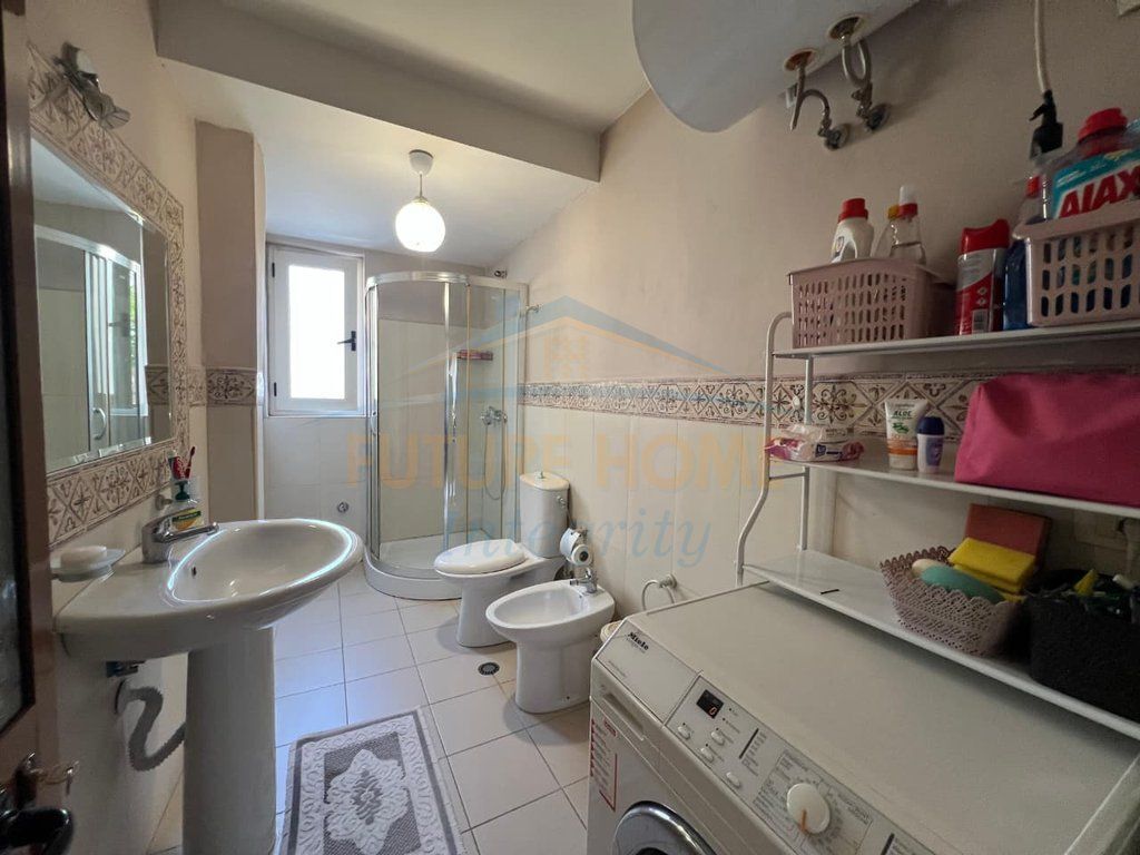 Qera, Apartament 1+1, Ali Demi, Tiranë.