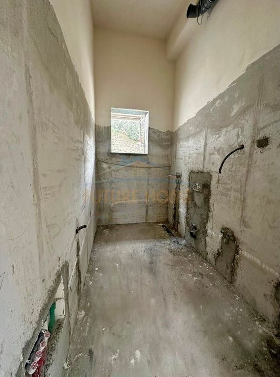 Shitet, Apartament 2+1+Verand, Rezidenca Kodra e Diellit 2.