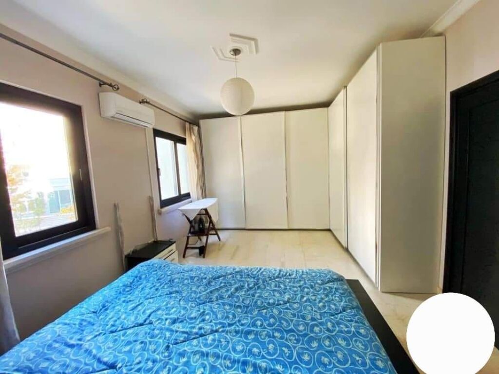 🔑 Shitet Apartament 1+1 me perspektivë për 2+1 Buze rruge te Liqeni i Thate