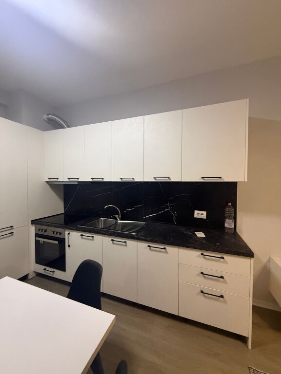 FOR RENT – 1+1 Apartment in Residenca Erli, Porcelan