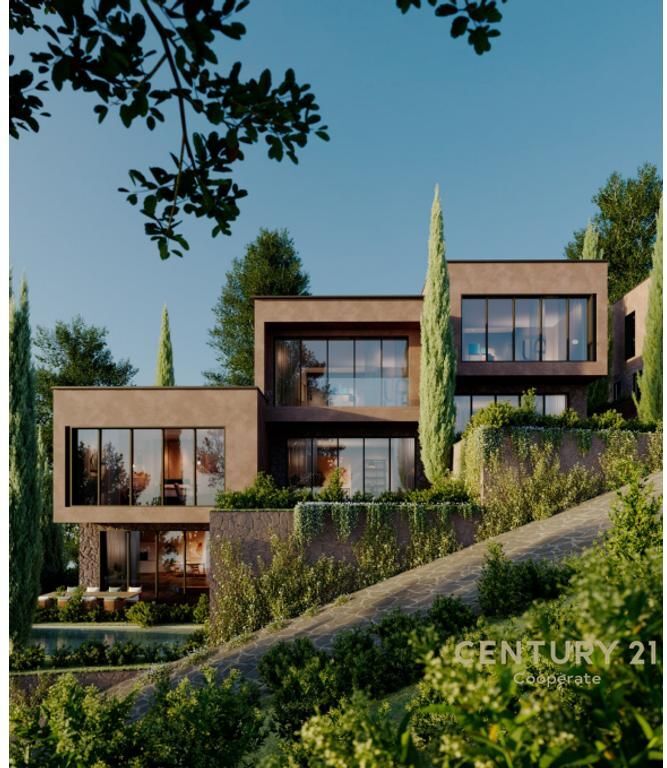 VILLA IN VENDITA - RADHIMA HILLS