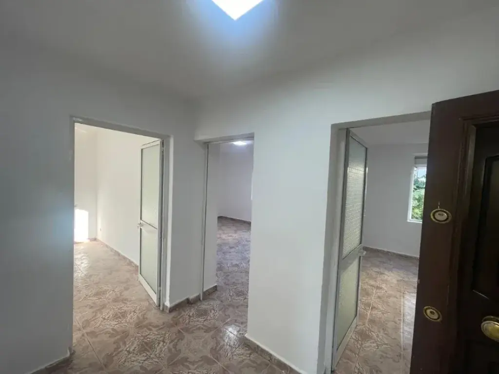 Qera | Apartament 2 + 1 | Rruga Ferit Xhajko | 500 €/muaj