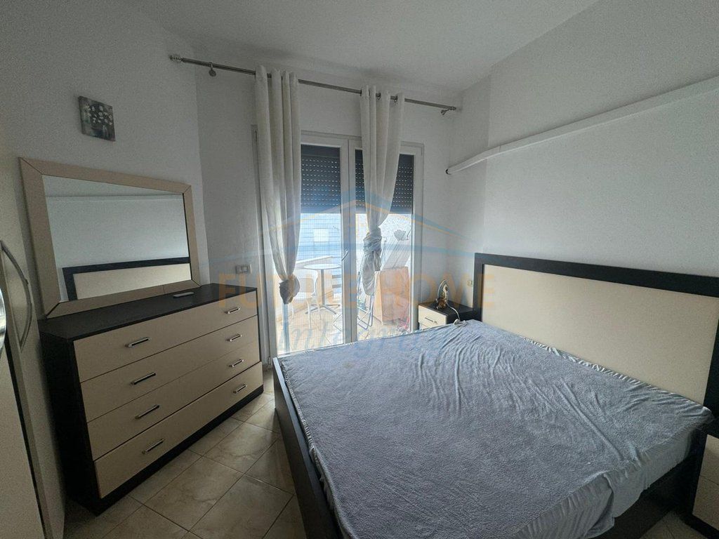 Qera, Apartament 1+1, Fresku, Tiranë.