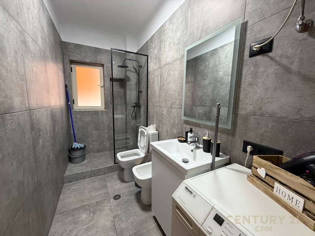 Apartment 1+1 for sale on Siri Kodra Street