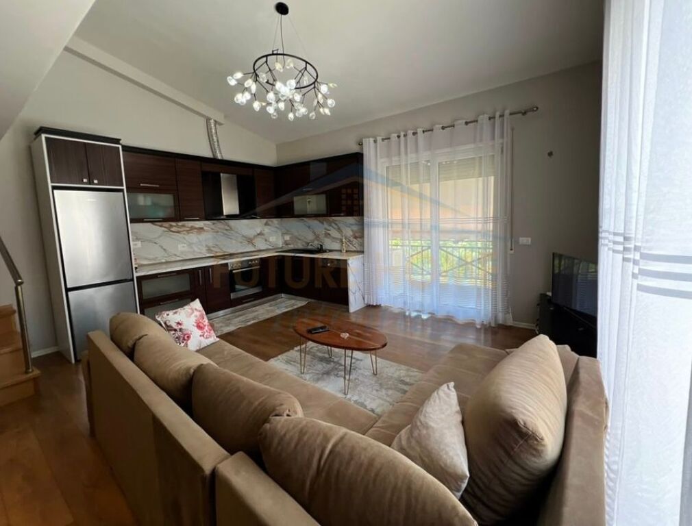 Qera, Duplex 2+1+Verandë, Selitë, Tiranë.