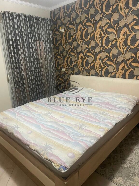 Apartament 1+1 në shitje – Shkëmbi i Kavajës!