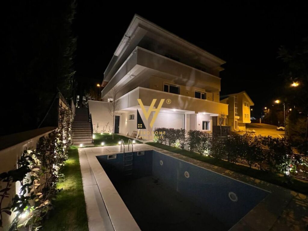 LUXURY 3-STOREY VILLA FOR SALE AKACIA HILLS RESIDENCE 1,800,000 EURO