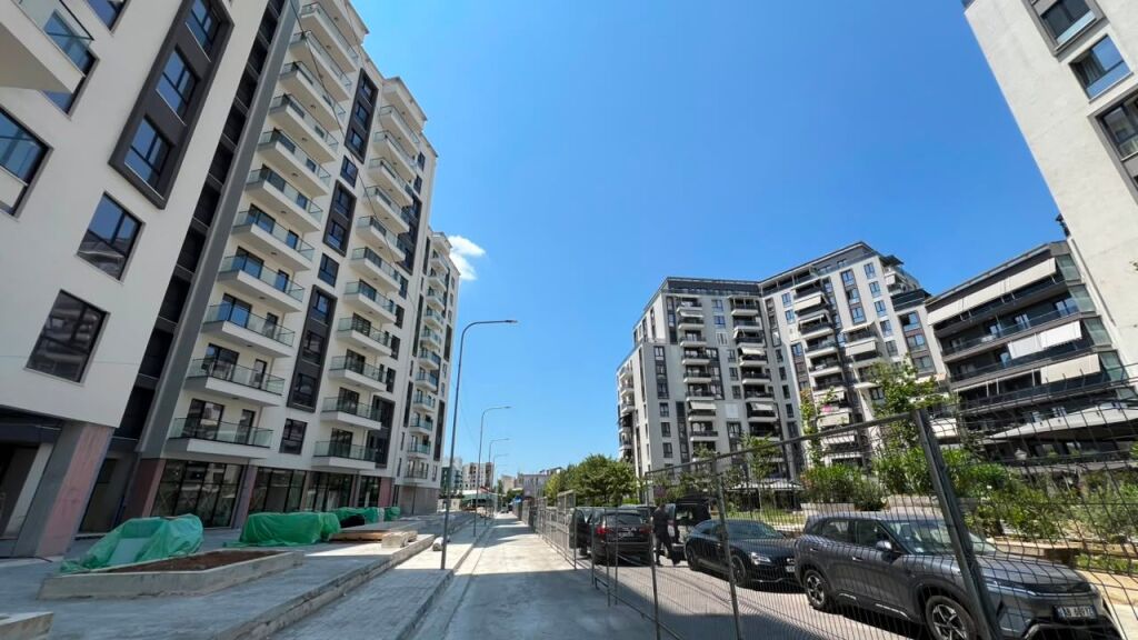 FOR SALE APARTMENT 2+1 AVIATION FIELD
