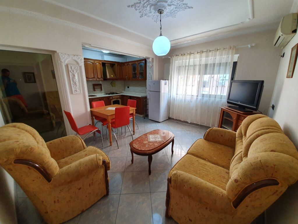 ♦️Jepet apartament 1+1  Myslym Shyri   