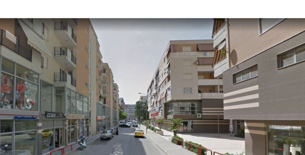 Locale commerciale in vendita nel Comune