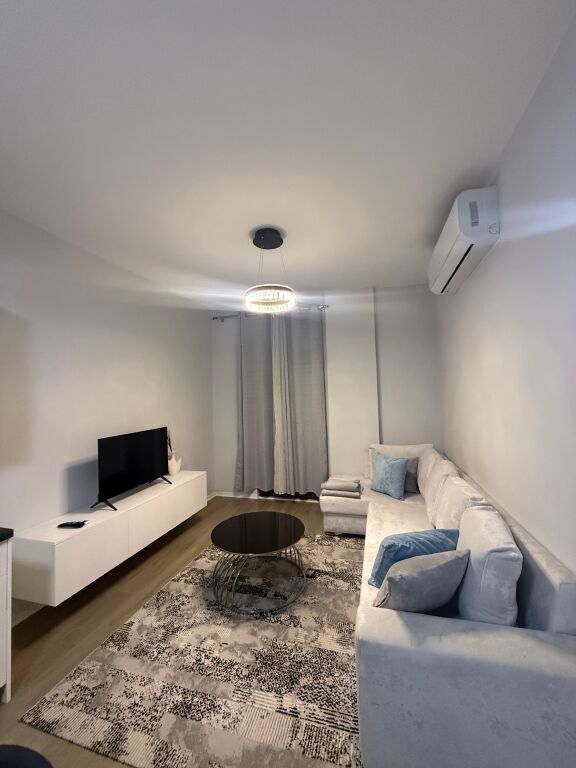 FOR RENT – 1+1 Apartment in Residenca Erli, Porcelan
