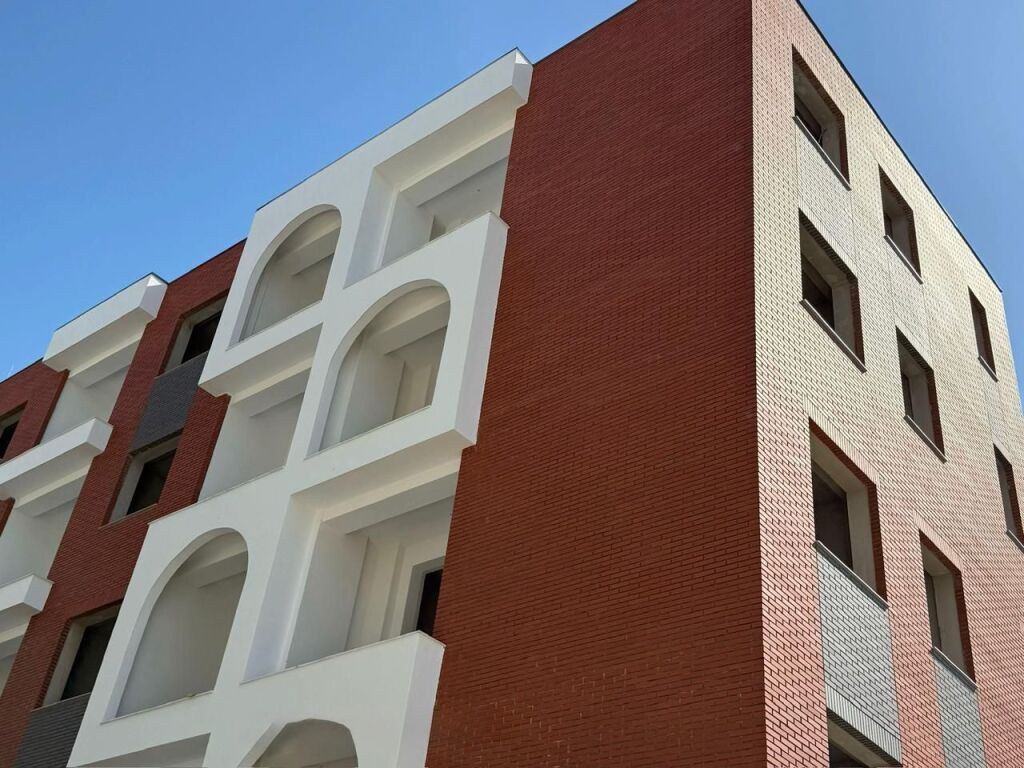🏡 SHITET APARTAMENT 1+1 – Lakeside Residence, Paskuqan (pranë Liqenit)