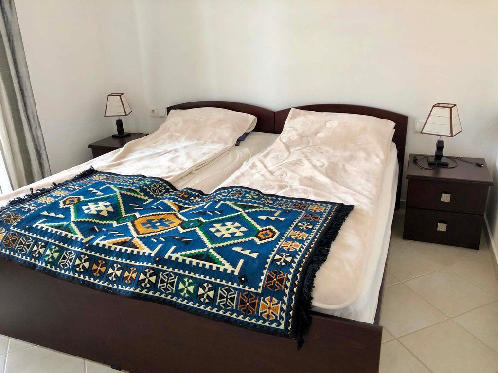SARANDE, DUPLEX FOR SALE ON THE FIRST LINE