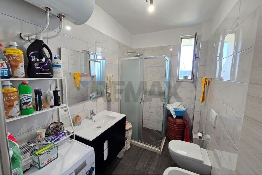 Apartament - Për Shitje - Ish Fusha e Aviacionit, Tiranë