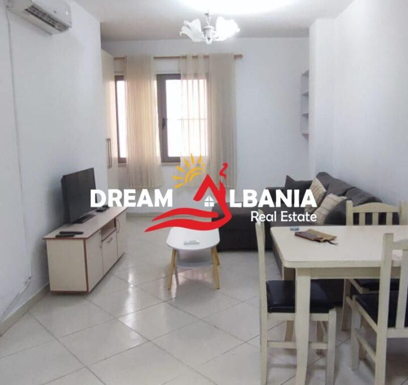Jepet Apartament 1+1 me qera Rruga Dibres, prane komisariatit nr 4 (42111620)
