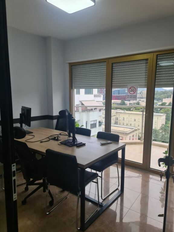 ZYRE PER QERA NE BLLOK