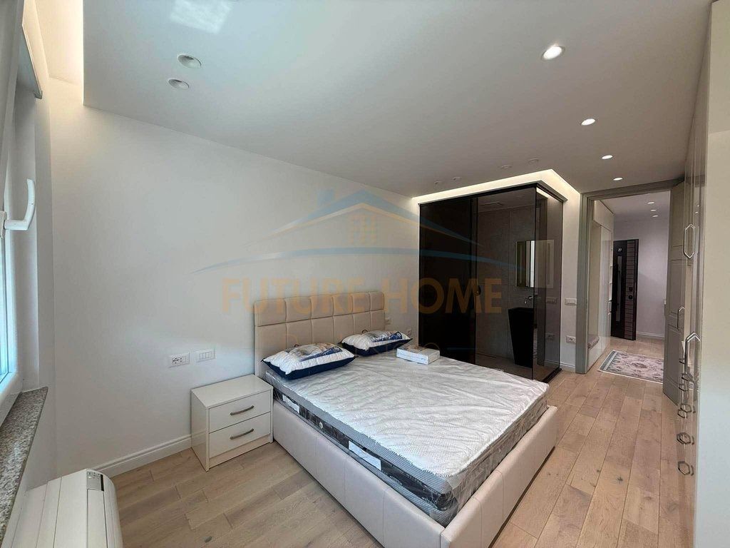 Qera, Apartament 1+1+Post Parkimi, Unaza e Re, Tirane