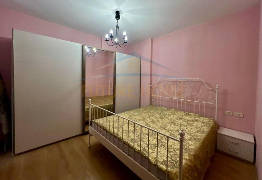 Qera, Apartament 2+1+2, Zogu i Zi, Tiranë.