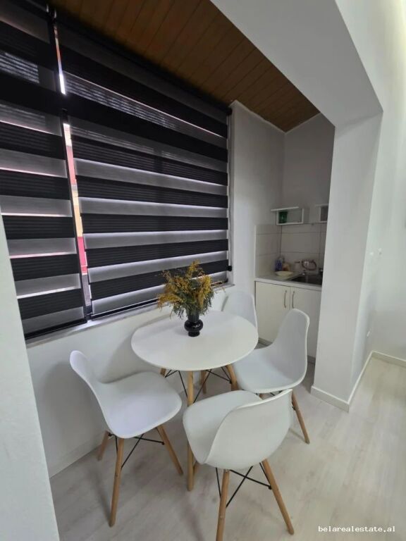 Zyre Me Qera 2+1 Tek Shkolla E Baletit (ID BZ2777) Tirane